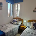 Comfortable In With Pool And Near The Sea شقة