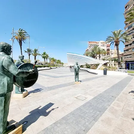 Comfortable In With Pool And Near The Sea Apartment