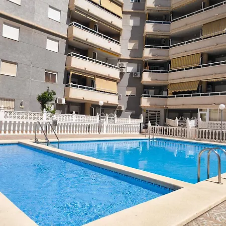 Comfortable In With Pool And Near The Sea Apartment *