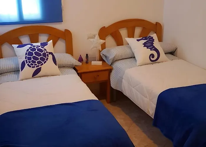 Comfortable In With Pool And Near The Sea Apartment *