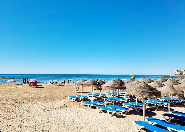 Comfortable In With Pool And Near The Sea Torrevieja