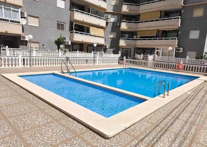 Comfortable In With Pool And Near The Sea * Torrevieja