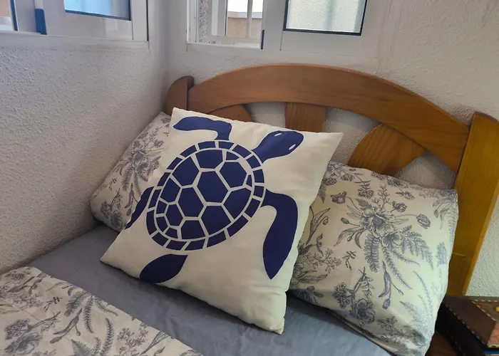 Apartment Comfortable In With Pool And Near The Sea *