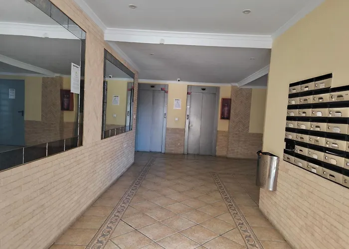 Apartment Comfortable In With Pool And Near The Sea Torrevieja