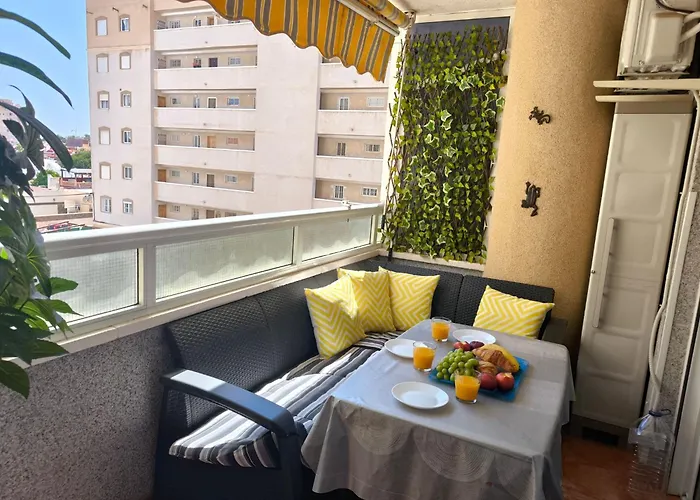 Comfortable In With Pool And Near The Sea Torrevieja