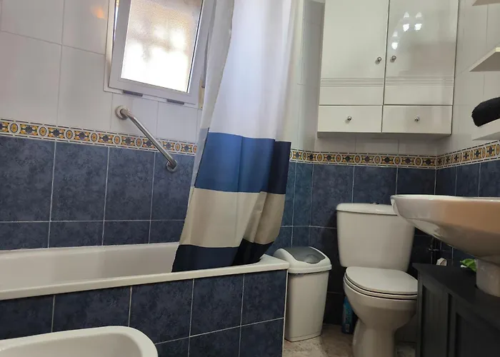 Comfortable In With Pool And Near The Sea