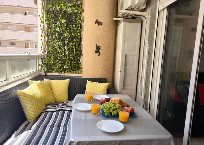 Comfortable In With Pool And Near The Sea Apartment *