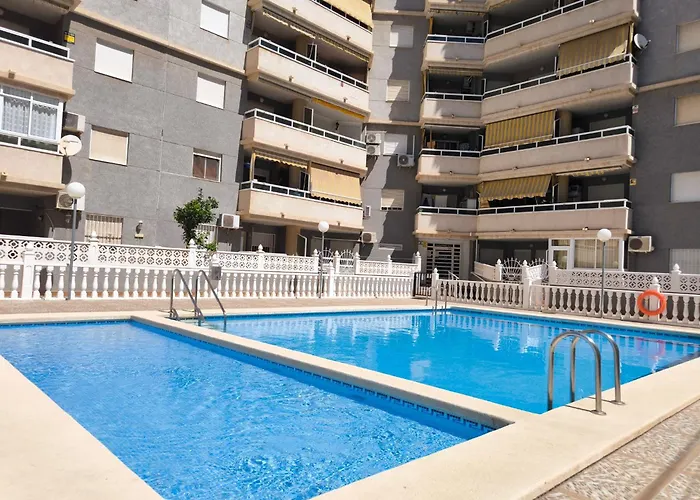 Comfortable In With Pool And Near The Sea Apartment *