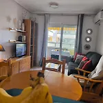 Comfortable In With Pool And Near The Sea Appartement *