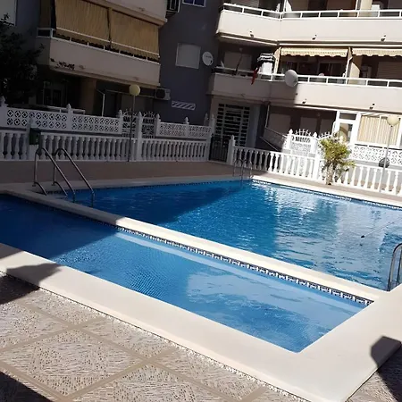 Apartment Comfortable In With Pool And Near The Sea