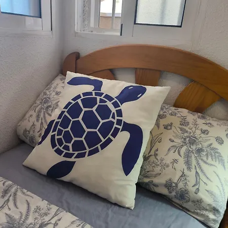 דירה Comfortable In With Pool And Near The Sea *