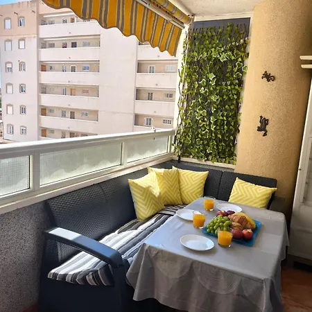 Comfortable In With Pool And Near The Sea Torrevieja