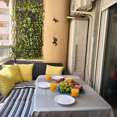 Comfortable In With Pool And Near The Sea Lejlighed *